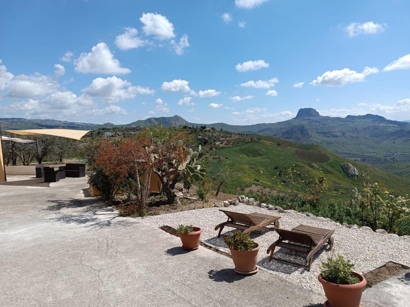 Casa Vacanze Sicilia Casteltermini 外观 照片
